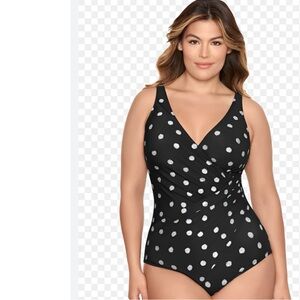 Miraclesuit Women's Plus Oceanus Black / Silver Polka Dot One Piece Swimsuit